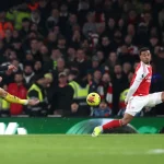 Arsenal 2-3 Man Utd: Cơn ác mộng Emirates, chức vô địch Premier League tuột khỏi tầm tay 1