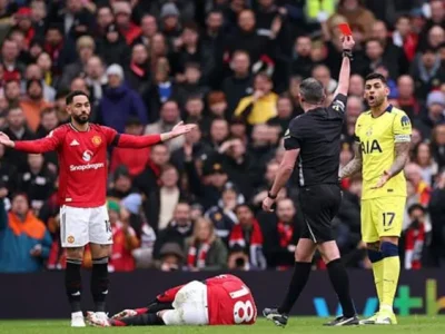 Sốc: Cristian Romero lập kỷ lục ‘đỏ’ đáng xấu hổ ở Premier League