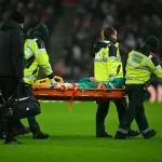 Chấn thương kinh hoàng của Endo: Sao Liverpool gục ngã, nguy cơ lỡ World Cup? 1