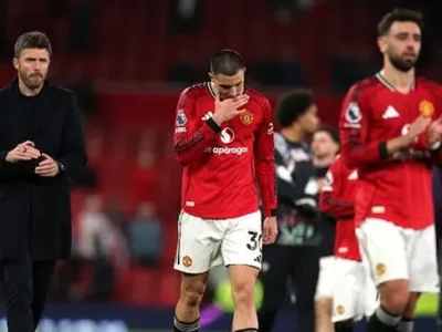 Sốc Ngoại hạng Anh: Leeds United hạ MU tại Old Trafford, chấm dứt cơn ác mộng 45 năm